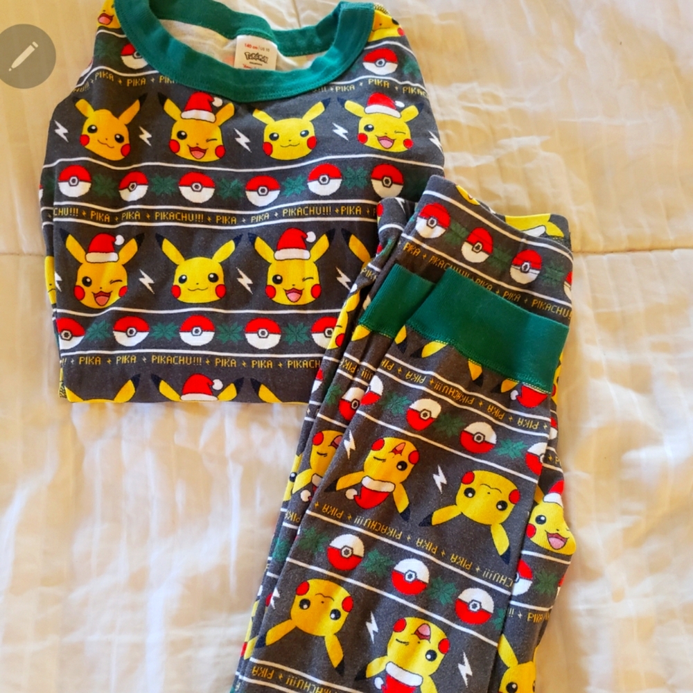 NWOT HANNA ANDERSON POKÉMON PJ SET